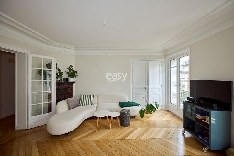 Apartment Available for Rent for Film Productions in Paris, France